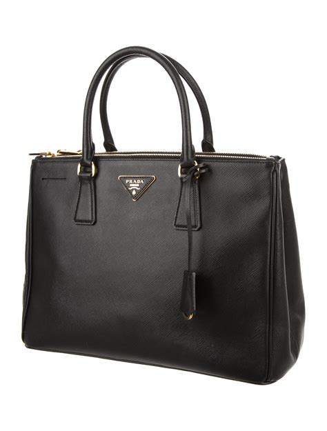 ขาย prada saffiano lux 35|Prada Saffiano Lux 35 Leather Double Zip Tote Bag.